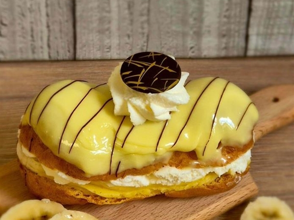 Banaan soes vers per stuk