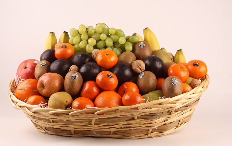 Fruitmand werkfruit large met een divers assortiment vers fruit